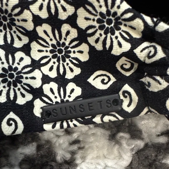 Women’s sunsets Venice seagrass textured Elsie top Capri bottom Bikini 34 G M - Picture 4 of 8